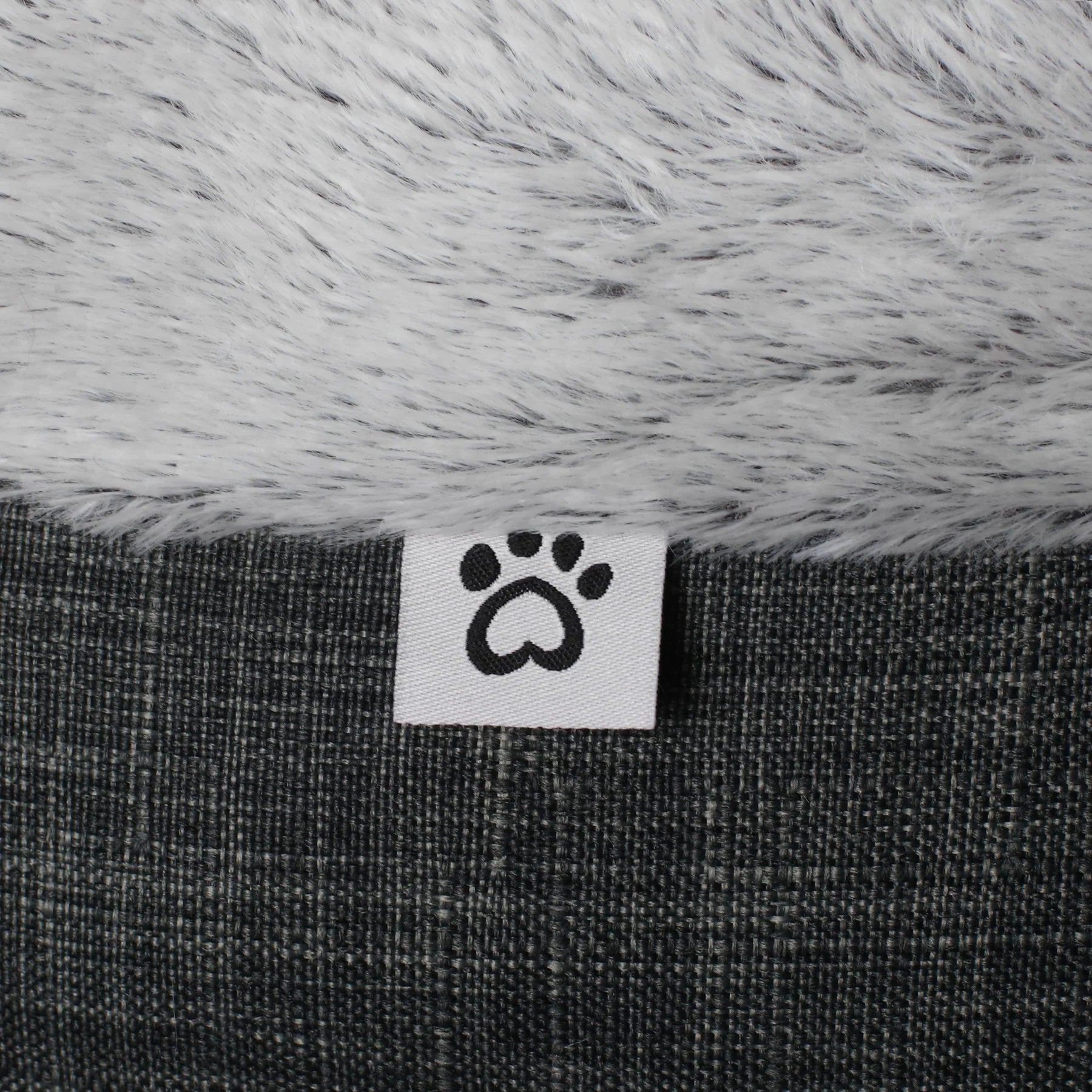 Charlie’s Luxury Plush Round Donut Pet Bed – Grey