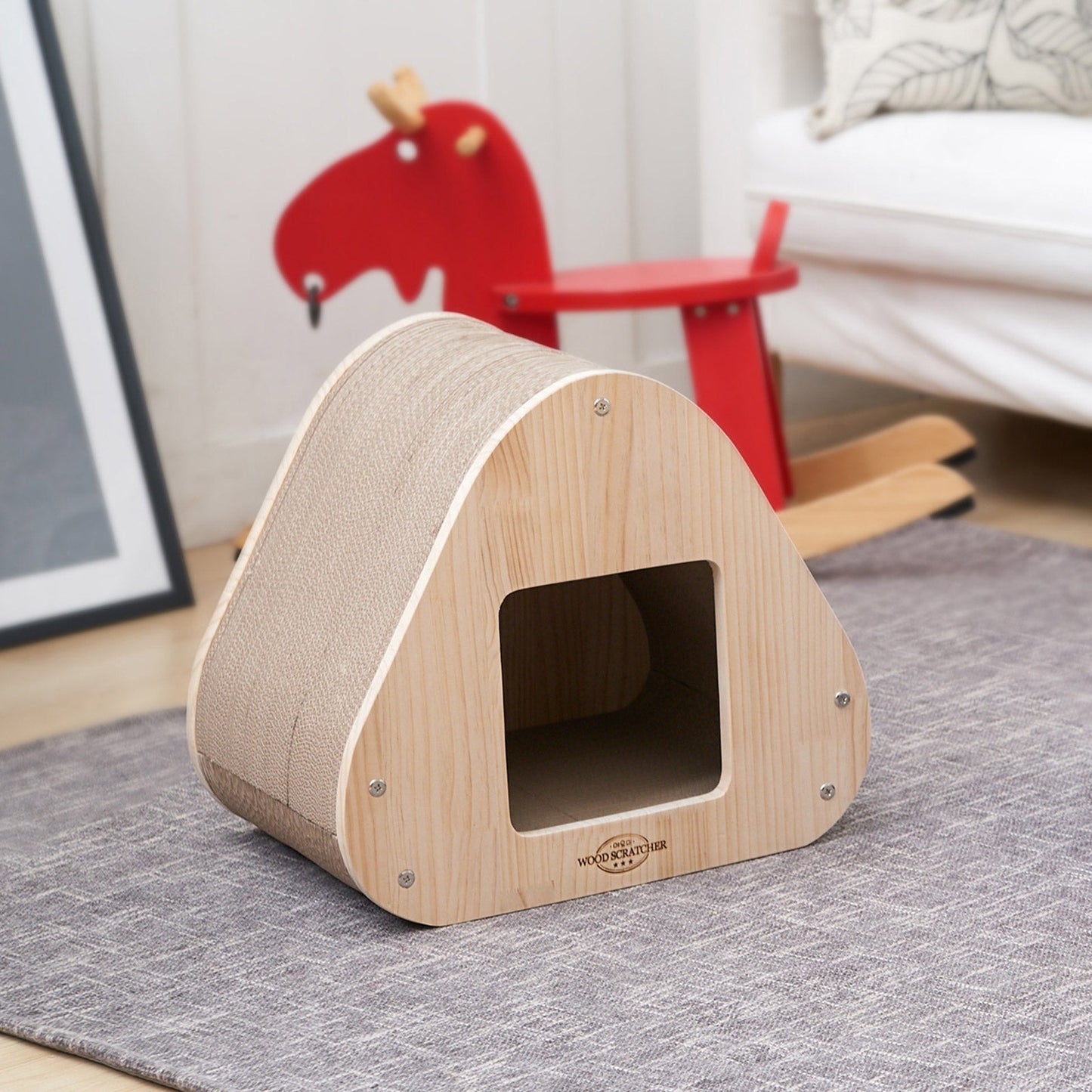 Yaomi Wood Triangle Cat Scratcher Bed
