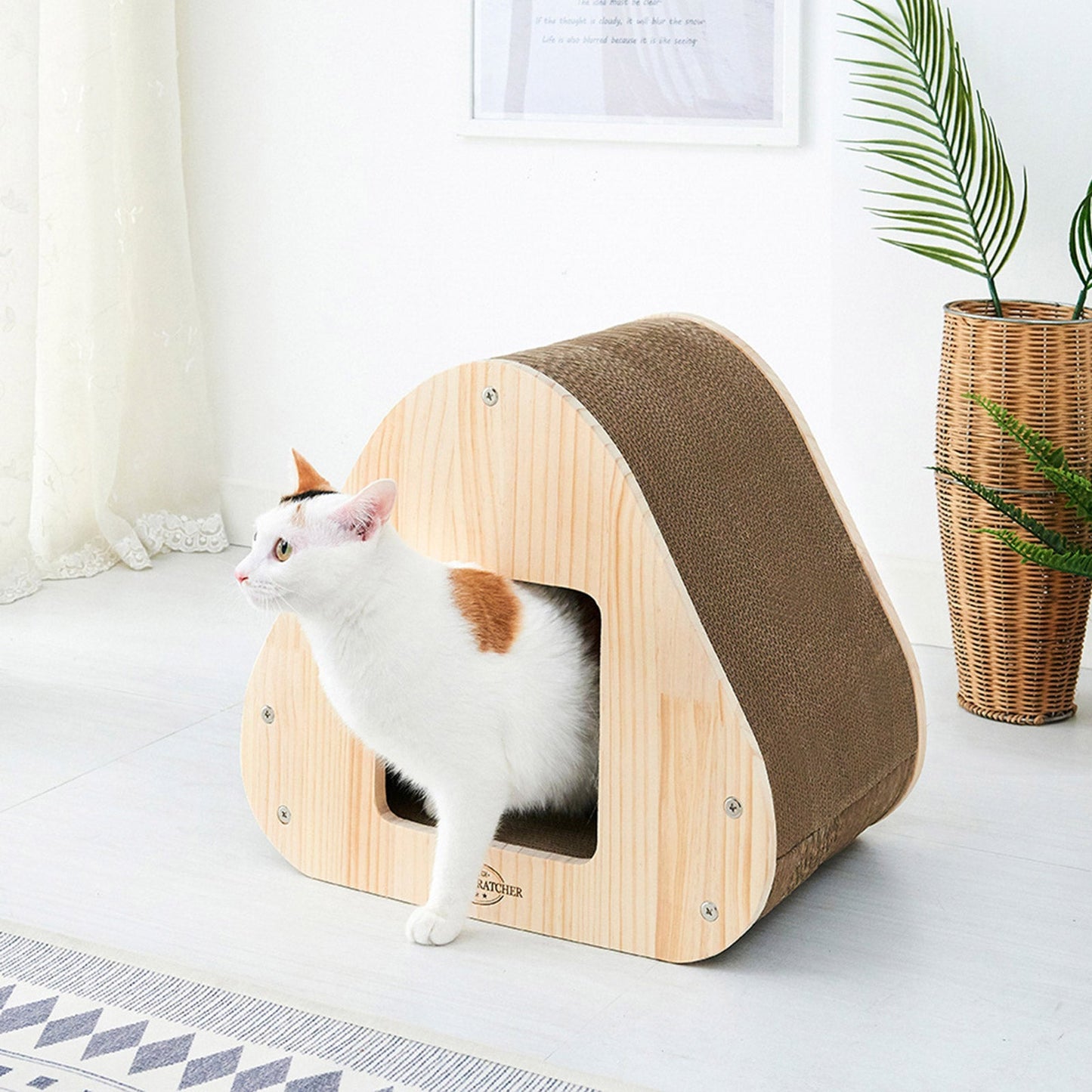 Yaomi Wood Triangle Cat Scratcher Bed